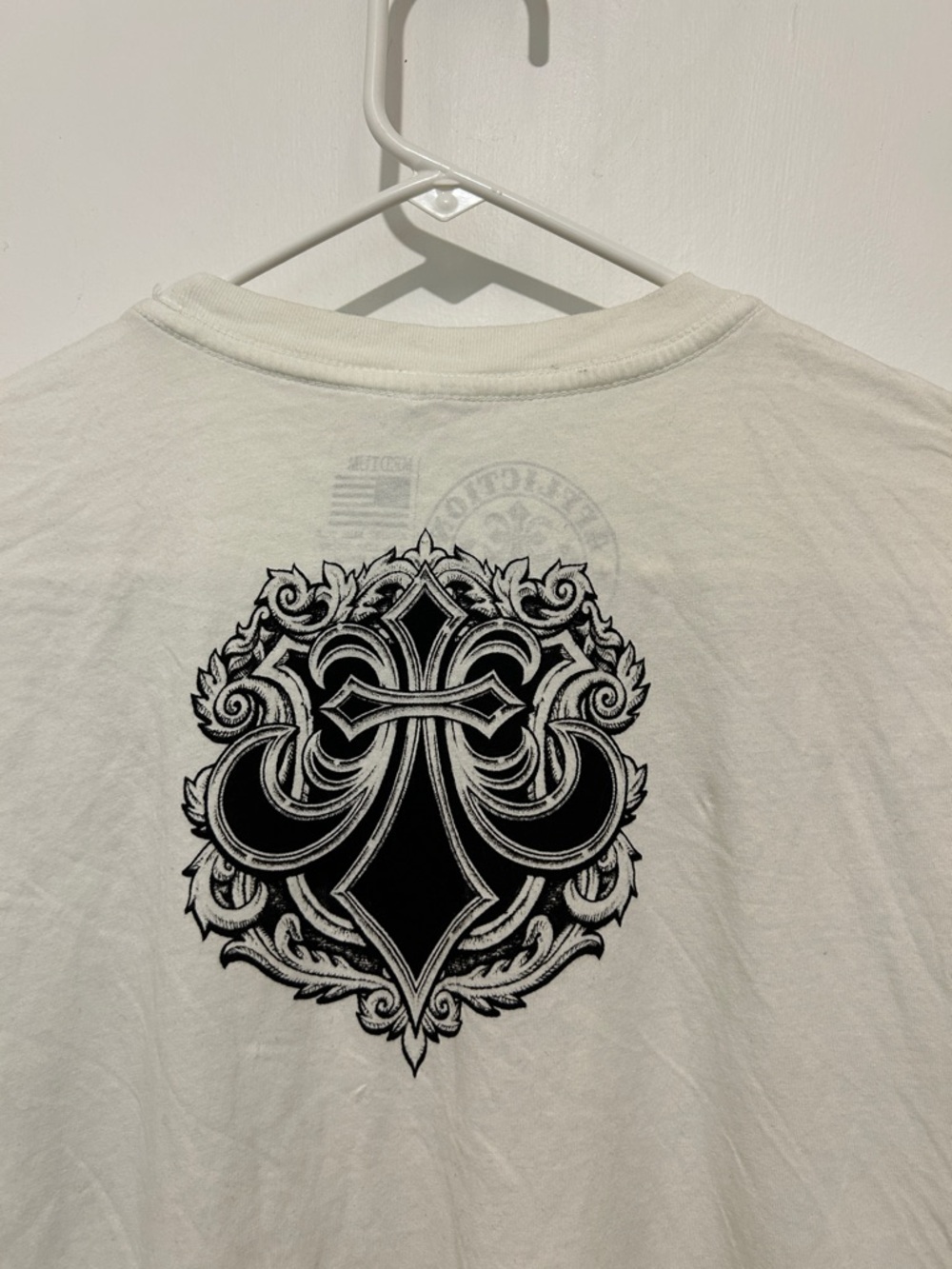 Affliction white & black tee - Picture 8 of 10